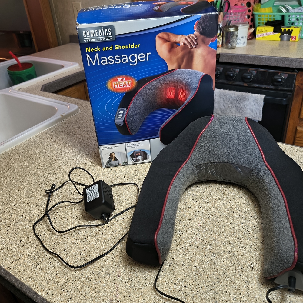 Homedics Neck and Shoulder Massager with Heat